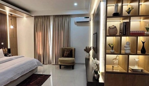 Apartamento económico, balcón, vistas a la ciudad