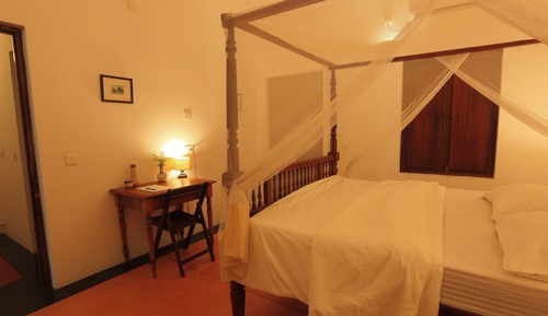 Villa familiar, balcón, vistas al mar