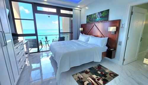 Villa, Ocean View