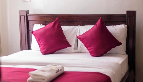 Deluxe Single Room