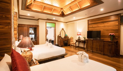 Superior triple room with spa bath