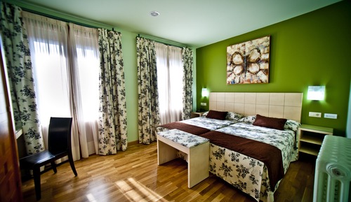 Habitación estándar con 2 camas individuales