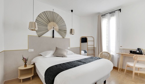 Habitación superior con 1 cama doble o 2 individuales