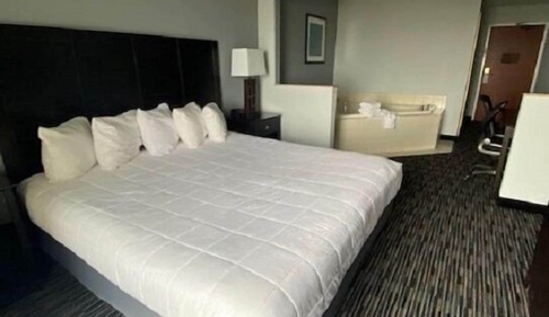 Suite, 1 cama de matrimonio grande, bañera de hidromasaje, vistas al lago
