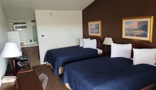 Habitación básica doble, 2 camas dobles