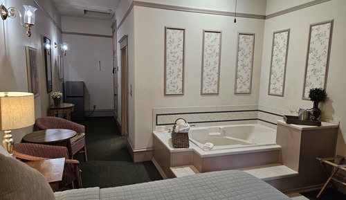 Suite, 1 cama de matrimonio, bañera de hidromasaje