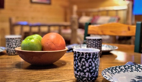 Spring Cabin (Shared Restroom)