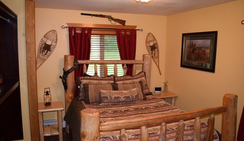 Casa, varias camas, baño privado (Homestead Cabin)