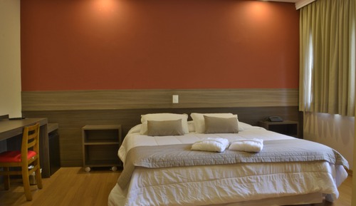 Habitación estándar con 1 cama doble o 2 individuales