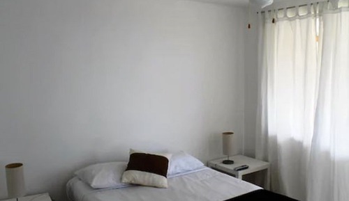  Basic Room; 1 Full Bed, Private Bathroom 