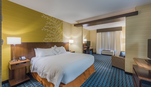 Estudio, 1 cama de matrimonio grande con sofá cama