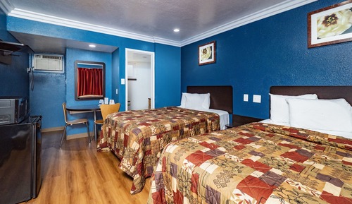 Room, 2 Double Beds, Non Smoking