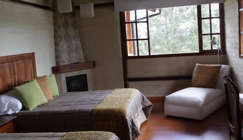 Habitación triple estándar, vistas a la montaña