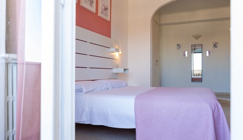Habitación doble, baño privado