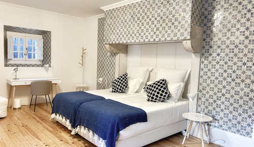 Habitación Premium con 1 cama doble o 2 individuales