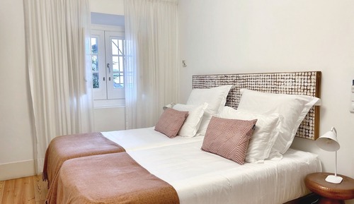 Habitación estándar con 1 cama doble o 2 individuales