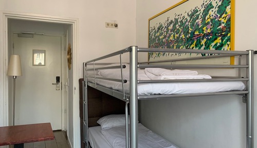 Habitación económica con 2 camas individuales