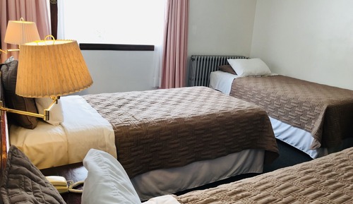 Habitación (Triple single beds)