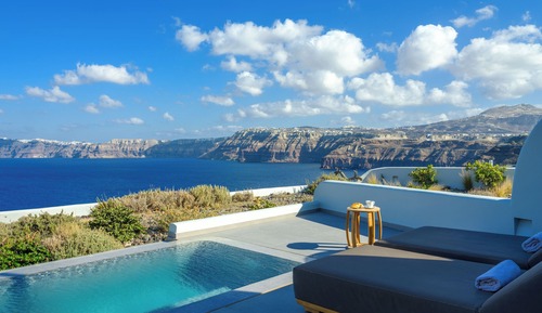 Deluxe Suite,Private pool, Caldera view