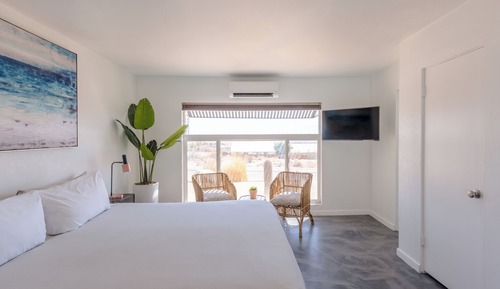 Estudio Confort, 1 cama de matrimonio grande, cocina básica, vistas a la montaña
