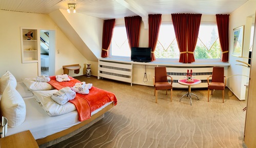 Suite (Whirlpool)