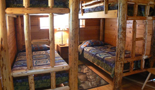 Cabaña, varias camas