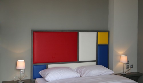 Habitación básica doble, 1 cama de matrimonio grande