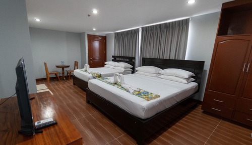 King Suite Room