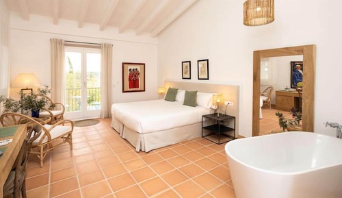 Suite, balcón (ANTONIO LOPEZ)