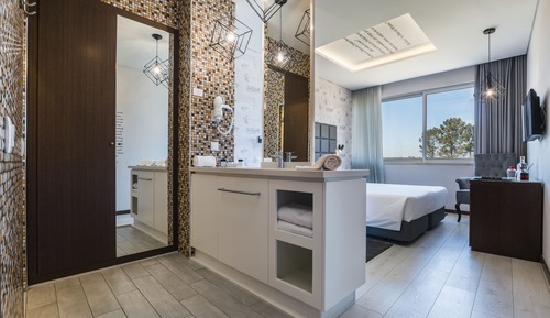 Habitación estándar con 1 cama doble o 2 individuales