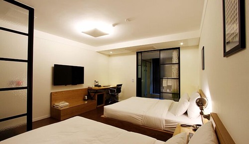 Deluxe Twin Room