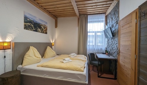 Habitación con 1 cama doble o 2 individuales