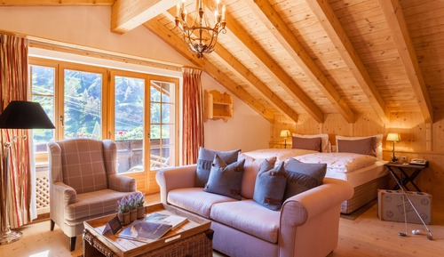 Suite junior, vistas a la montaña (Matterhorn view)