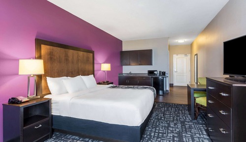 Suite Deluxe, 1 cama de matrimonio grande, no fumadores (Efficiency)