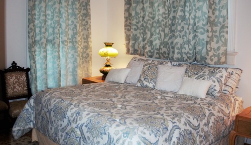 Habitación, 1 cama de matrimonio grande, planta baja (Room 8, Guest House)