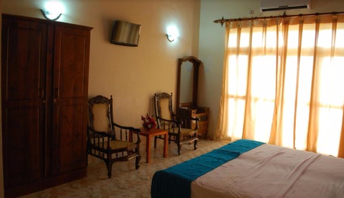 Habitación Deluxe, vistas al río, junto a la piscina