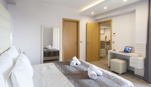 Suite, vistas al jardín