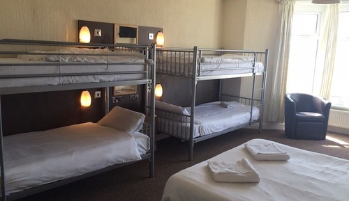 Suite, baño privado, vistas al mar (2 Adults+ 4 Kids Under 15)