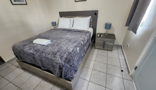Habitación doble, accesible para personas con discapacidad, vistas a la piscina