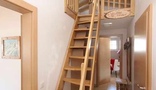 Superior Maisonette Apartment, 2 Bedrooms, Balcony, Mountain View (Excl. 163 EUR cleaning fee)