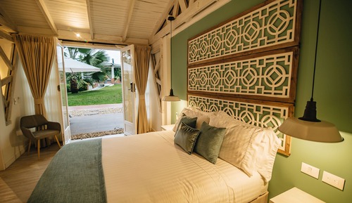 Habitación estándar doble, 1 cama de matrimonio, vistas a la piscina (First Level)