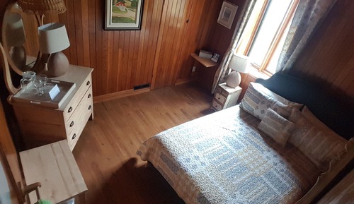 Habitación Deluxe, 1 cama de matrimonio, baño compartido, vistas al jardín