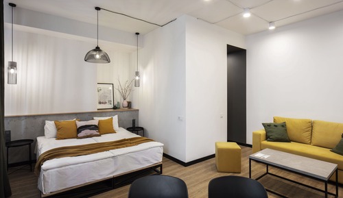 Habitación de diseño con 1 cama doble o 2 individuales, accesible para personas con discapacidad