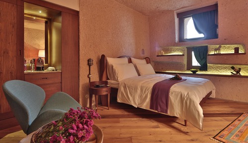 Deluxe Cave Room  ( BAU )