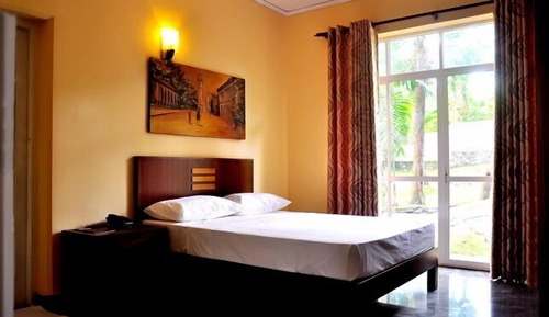 Habitación estándar doble, 1 cama doble, no fumadores