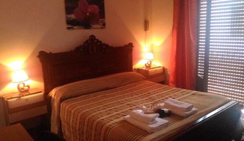 Single Room, Non Smoking, City View