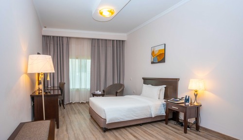 Standard King Room
