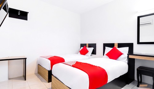 Habitación estándar con 2 camas individuales