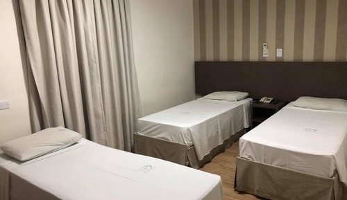 Habitación triple de lujo