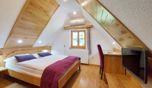 Triple Roof room